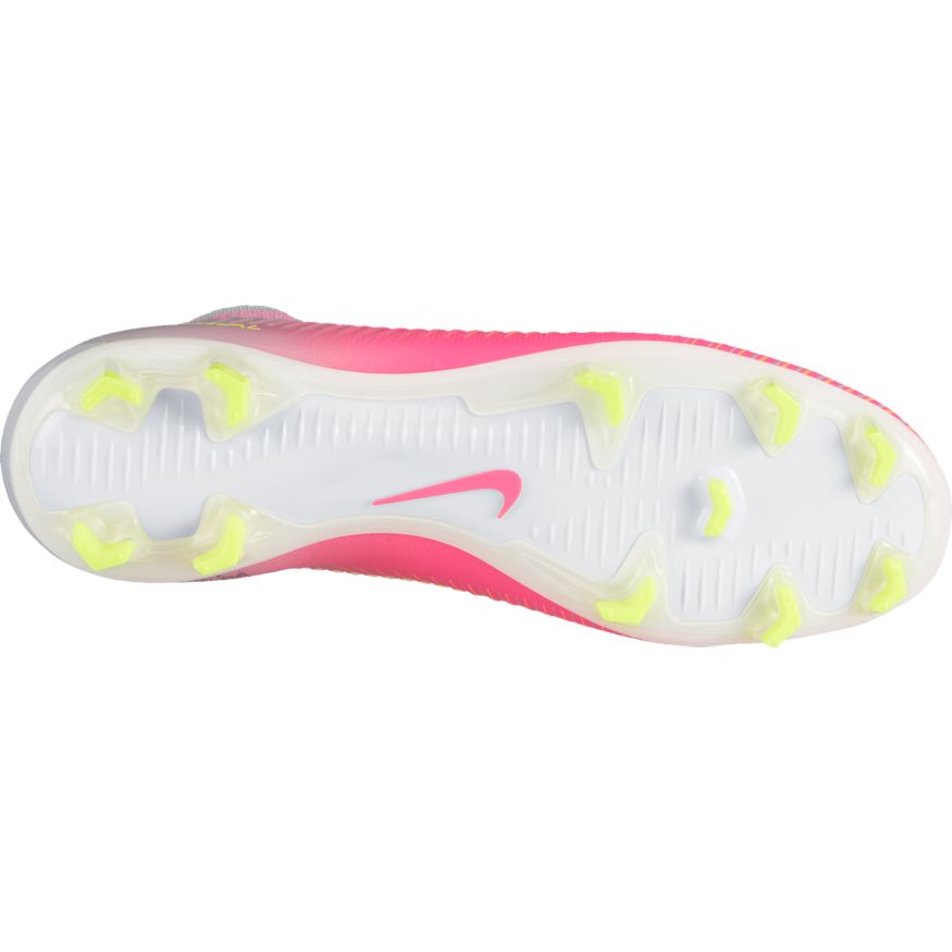 Análisis de la bota Nike mercurial color Hyper pink la temporada 2016-2017 - Blog Deportes Apalategui