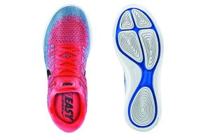Nike Lunarepic Flyknit 2 se inspira en las opiniones de corredores que llevan tiempo buscando unas zapatillas con el ajuste ceñido y la sensación de no llevar nada, como la de un calcetín.