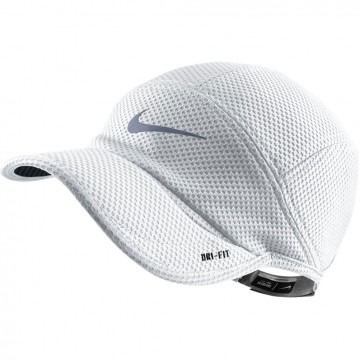 GORRA NIKE MESH DAYBREAK DRI FIT RUNNING CAP 520787-100