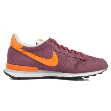 ZAPATILLAS NIKE INTERNATIONALIST NARANGA Y GRANATE PARA HOMBRE 631755-600